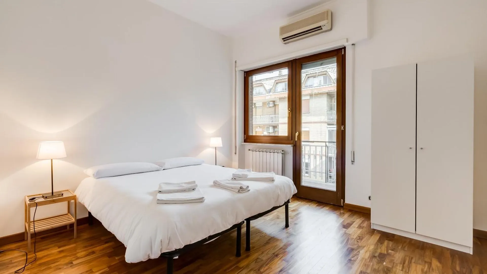 Guesthouse Vassallo Tre 로마 0*,